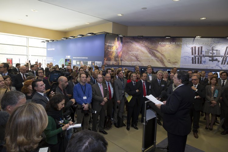 José Manuel Barroso at the ‘Space For Our Future’ exhibition inauguration