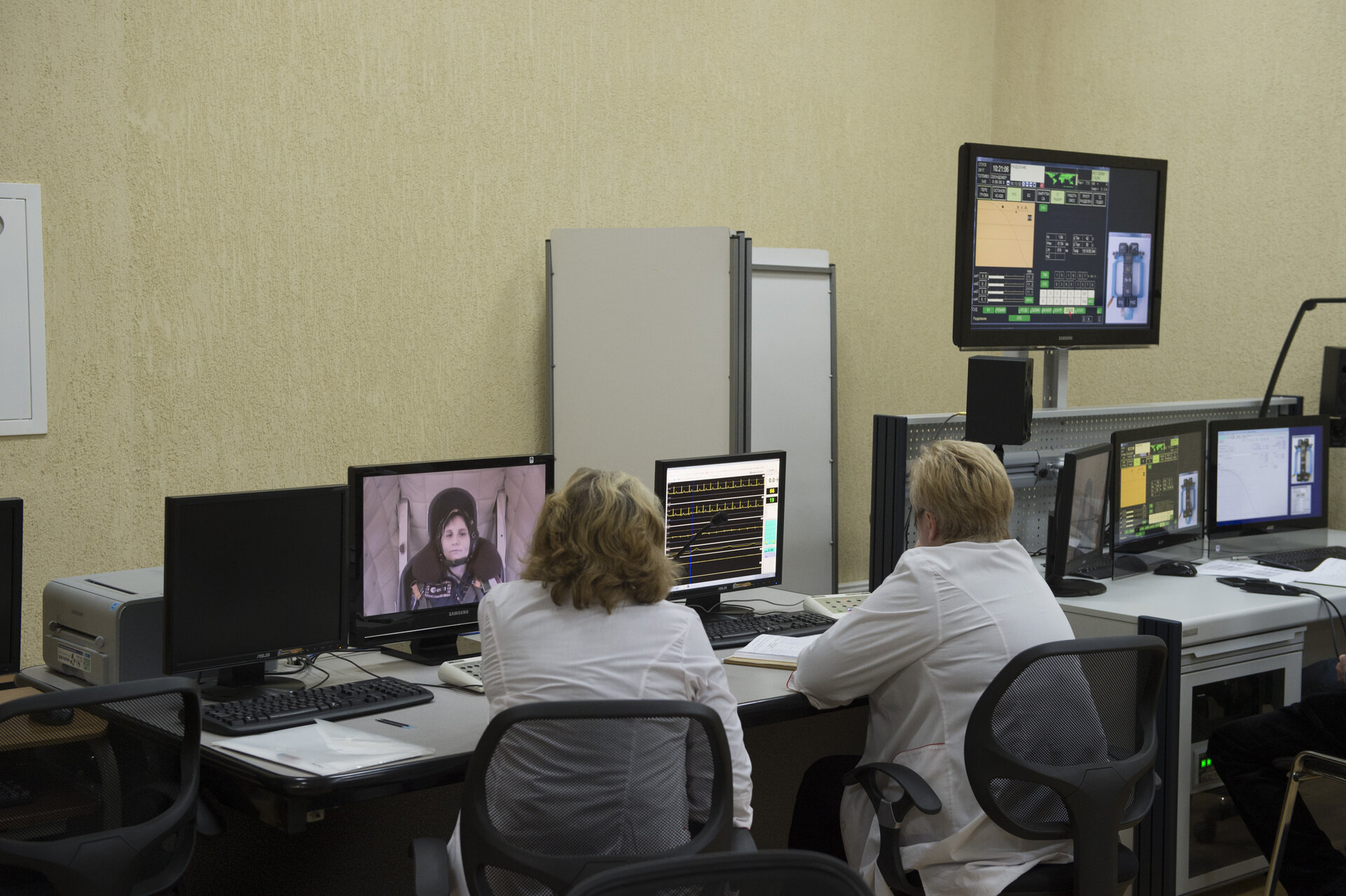 Samantha during a centrifuge training session