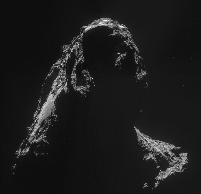 Komposit aus vier Aufnahmen der ROSETTA-NavCam vom 2.11.2014, Credits: ESA/Rosetta/NAVCAM – CC BY-SA IGO 3.0