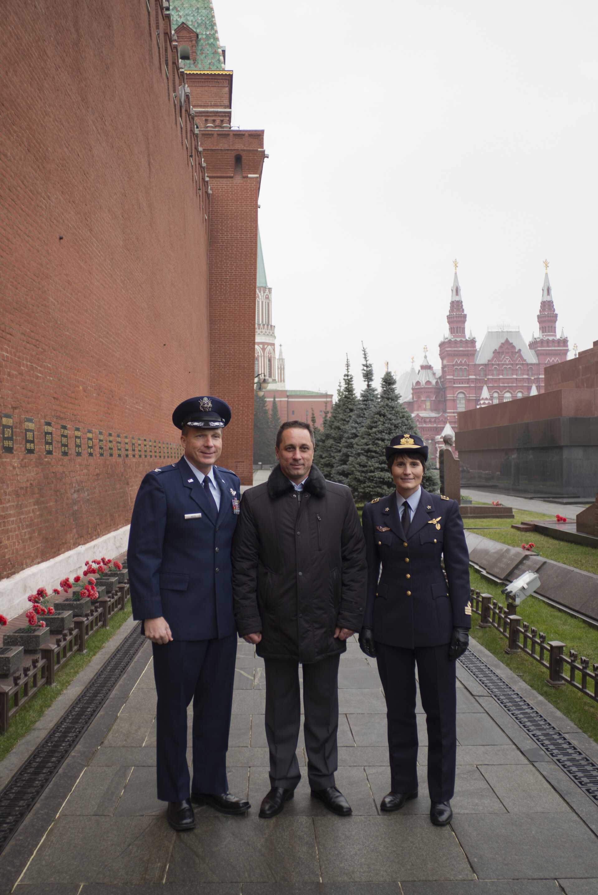 Expedition 42/43 prime crew members