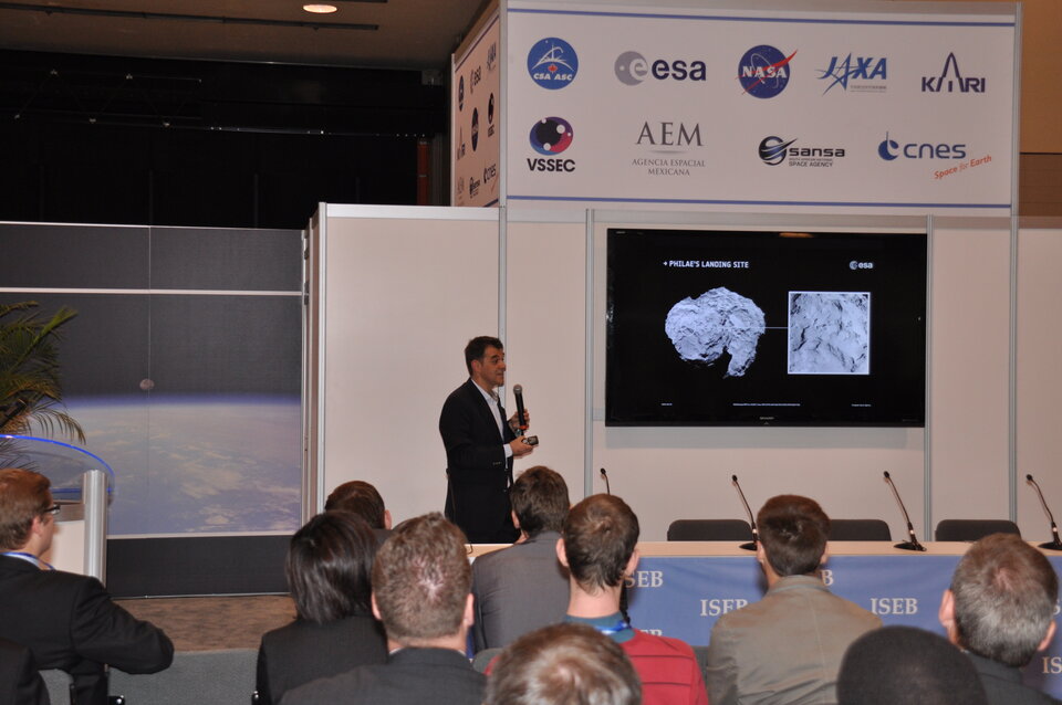Presentation of the Rosetta Mission to the ISEB students