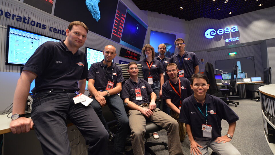 Rosetta Flight Control Team