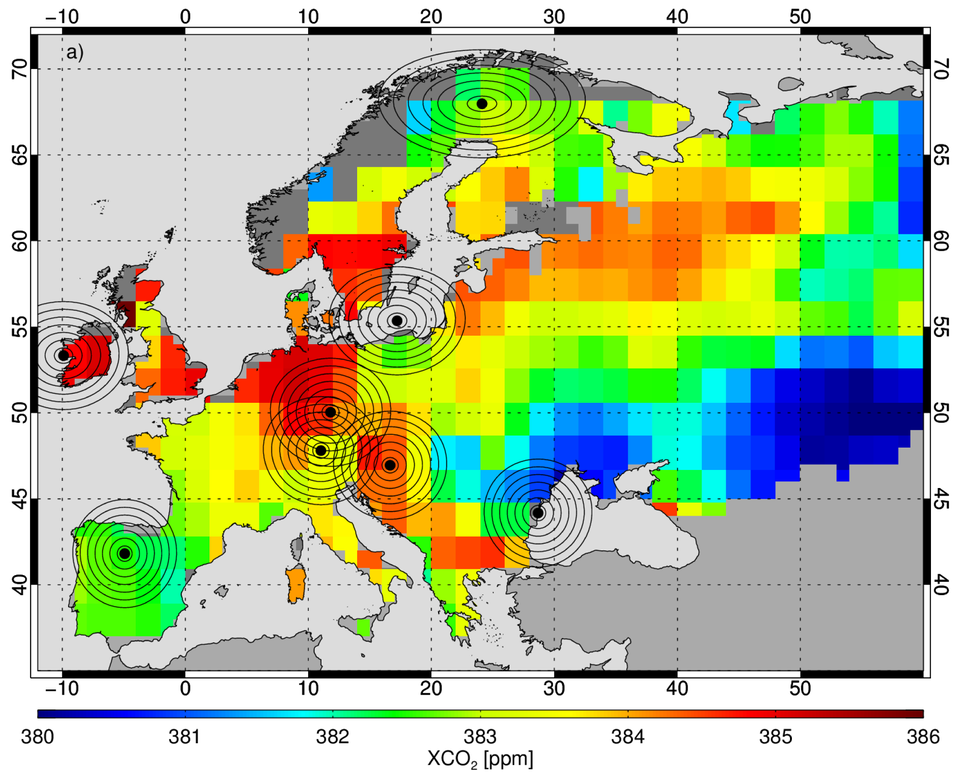 Průměrné koncentrace oxidu uhličitého nad Evropou - měřeno z družic