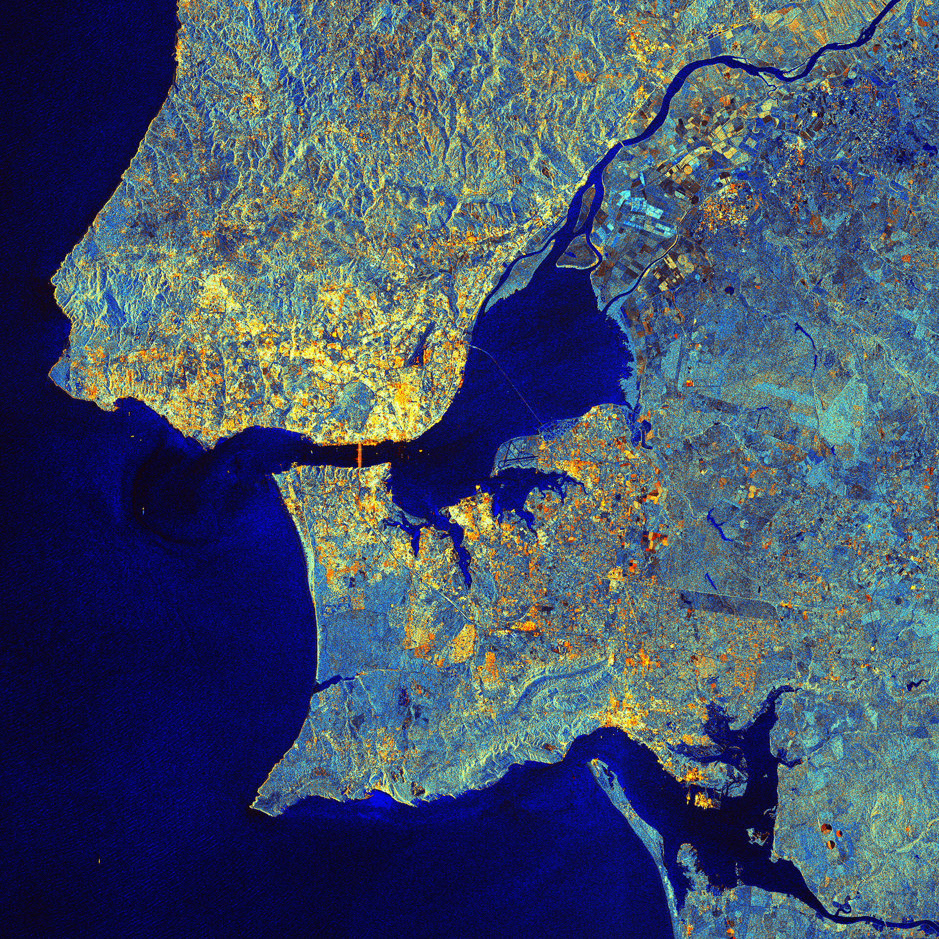 Lisbona in un'immagine dal satellite Sentinel-1A