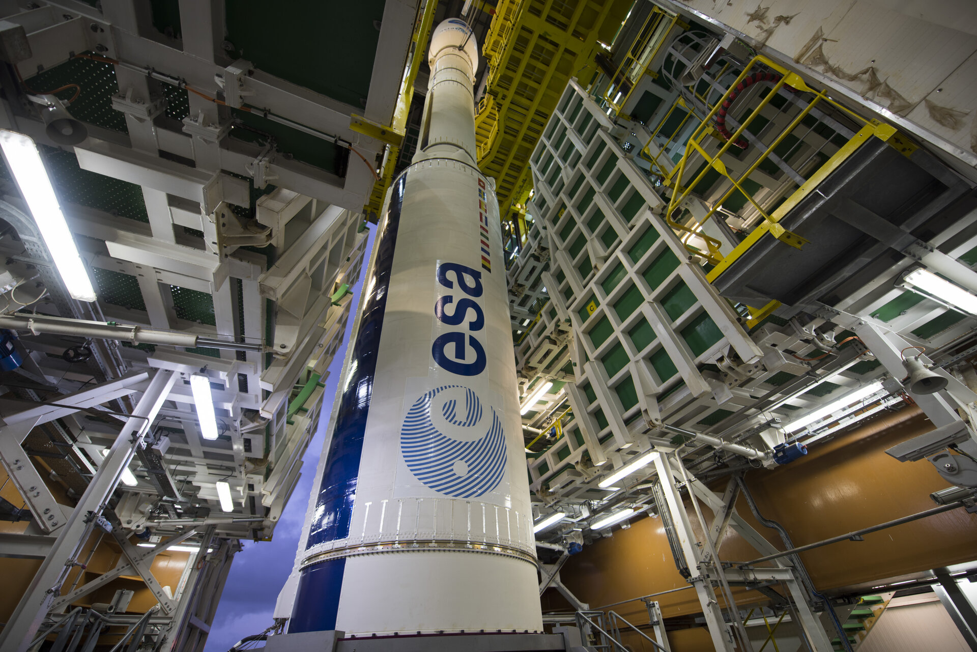 Vega VV04 ready for liftoff