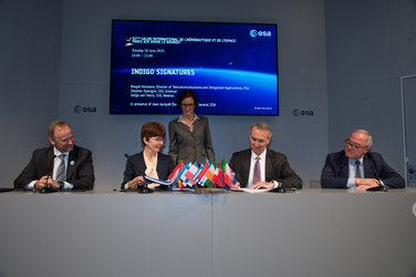 ESA and Intelsat sign Indigo public–private partnership