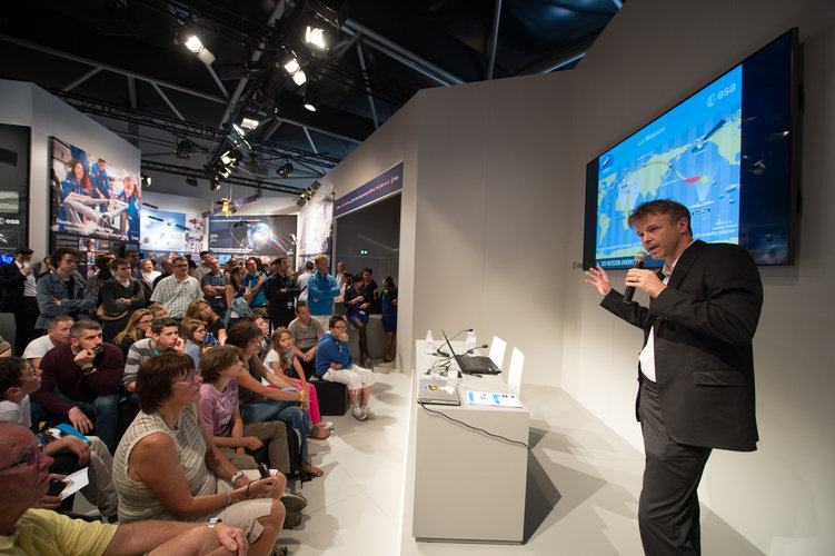 IXV mission presented at the ESA Pavilion