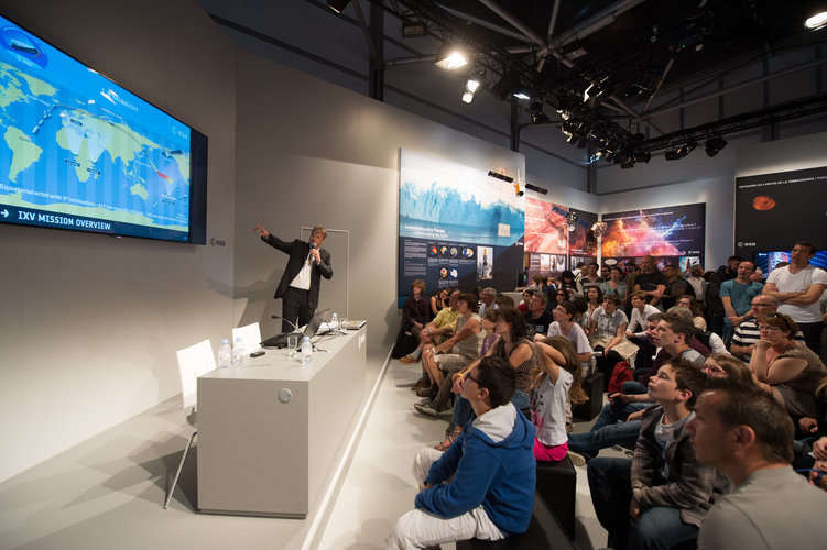 IXV mission presented at the ESA Pavilion