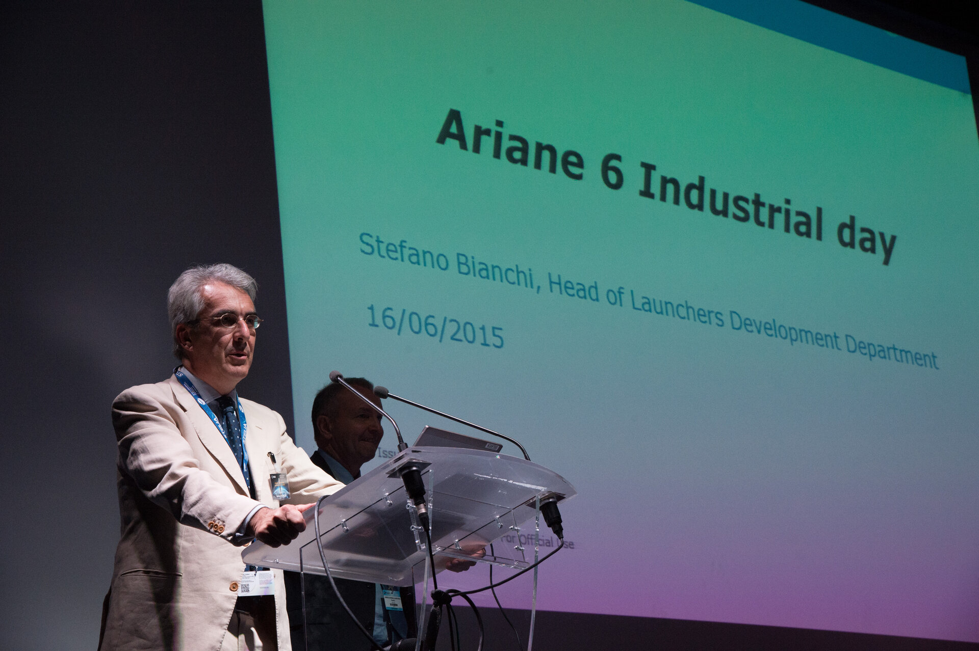 Stefano Bianchi at the "Ariane 6 Industrial Day" conference