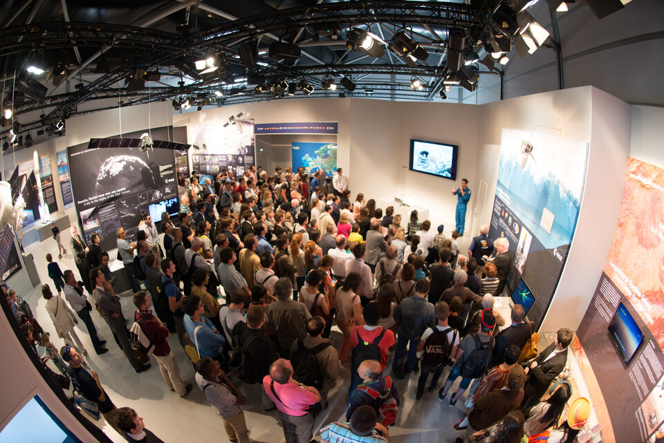 Thomas Pesquet presentation at the ESA Pavilion