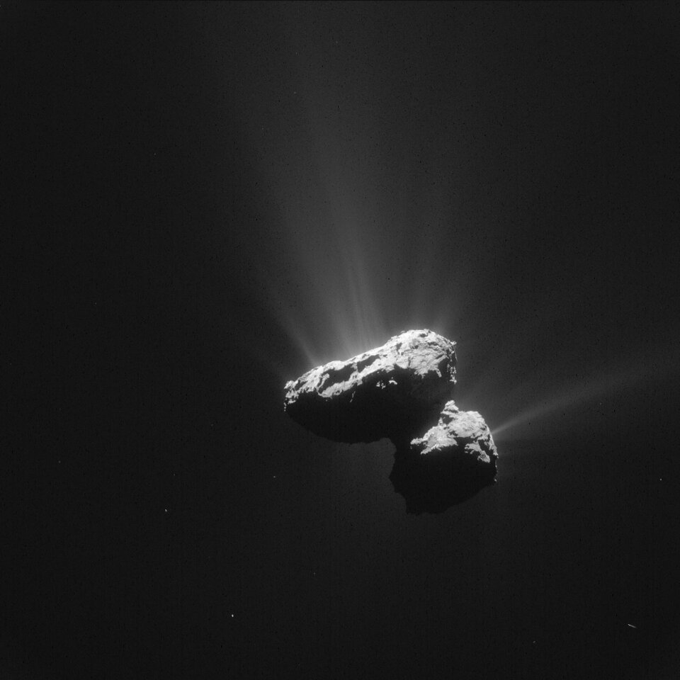 Ο κομήτης 67P από τη NavCam της Rosetta