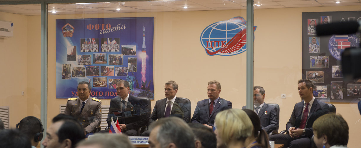 State Commission meeting to approve the Soyuz launch