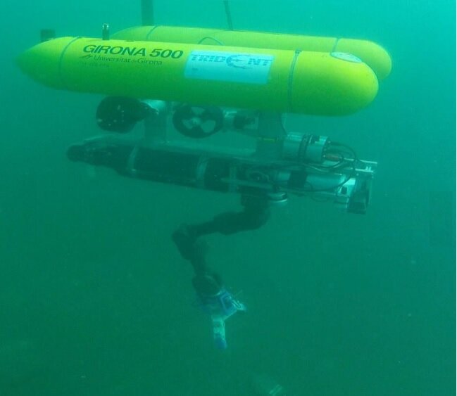Trident underwater robot