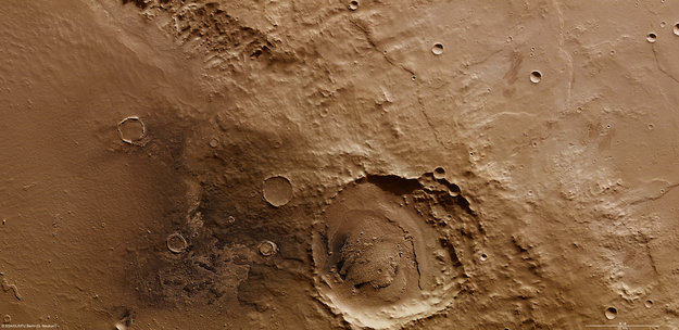 En el Borde del Cráter Schiaparelli