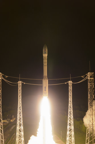 Liftoff of Vega VV06 carrying LISA Pathfinder