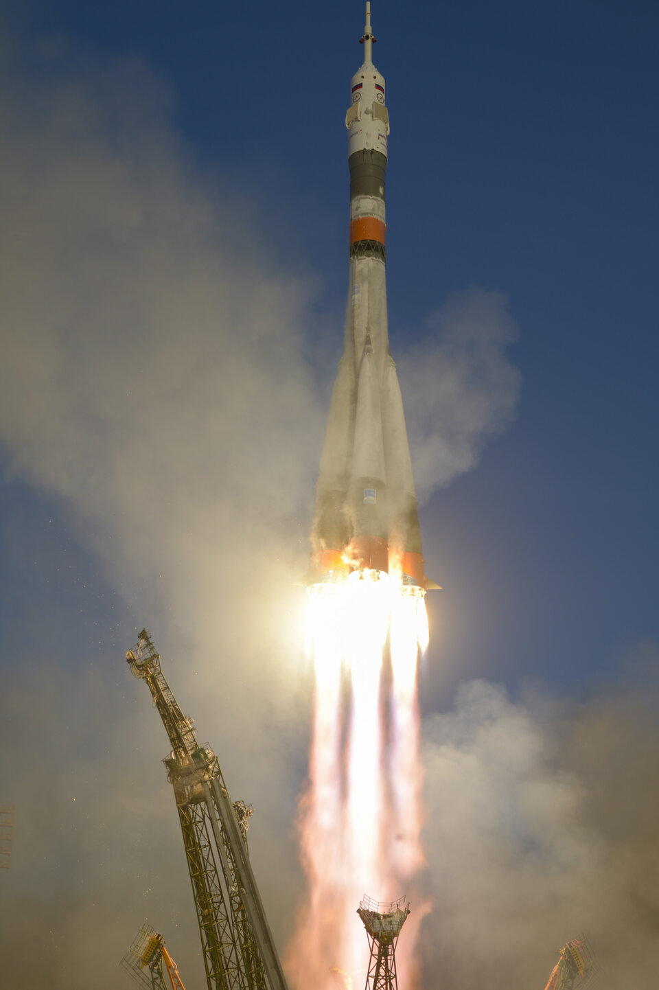 Η εκτόξευση του Soyuz TMA-19M