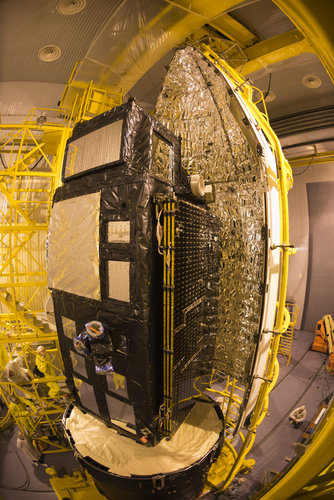 Sentinel-3A being encapsulated within its Rockot fairing