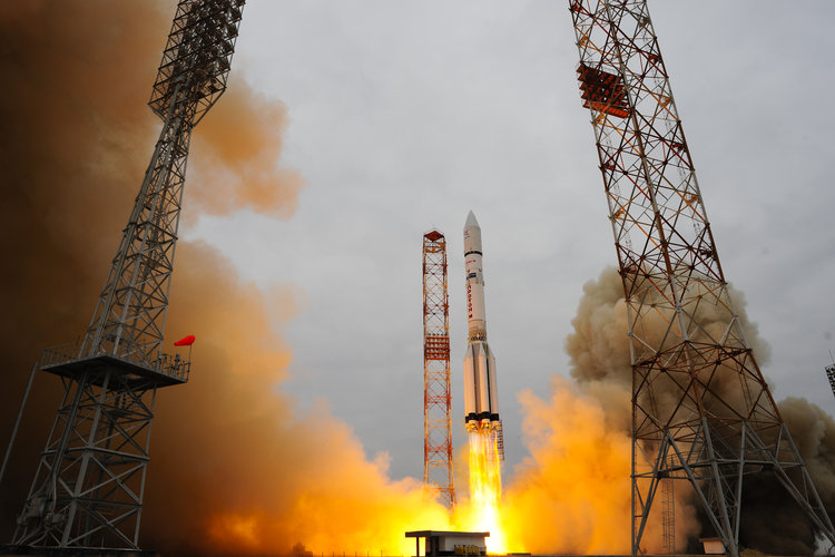 ExoMars 2016 liftoff