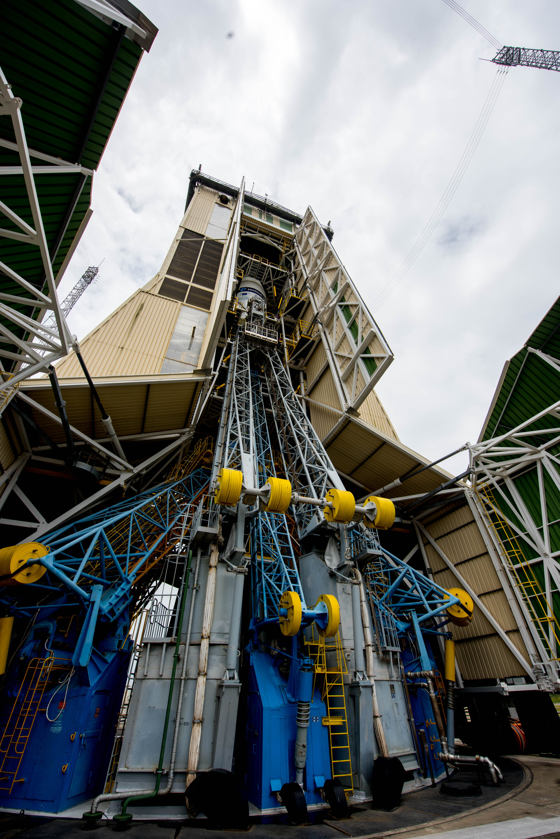 Soyuz VS14 in the mobile gantry