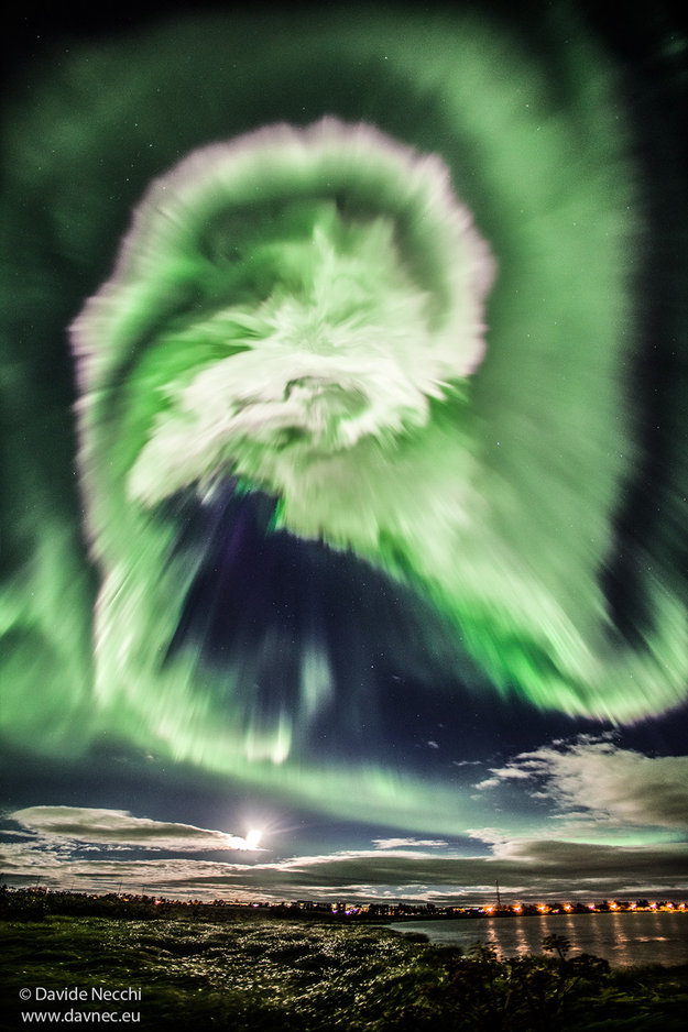 A sinister-looking aurora over Iceland