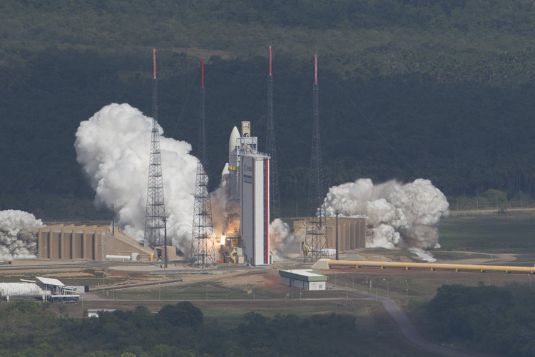 Ariane 5 liftoff on flight VA233