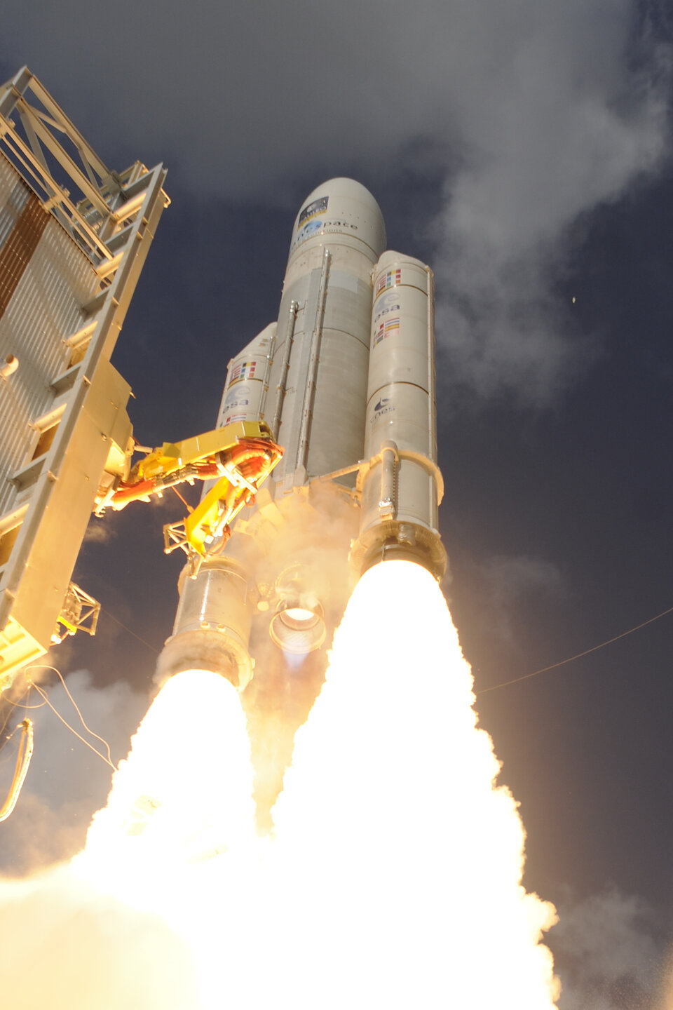 Start einer Ariane 5-Rakete