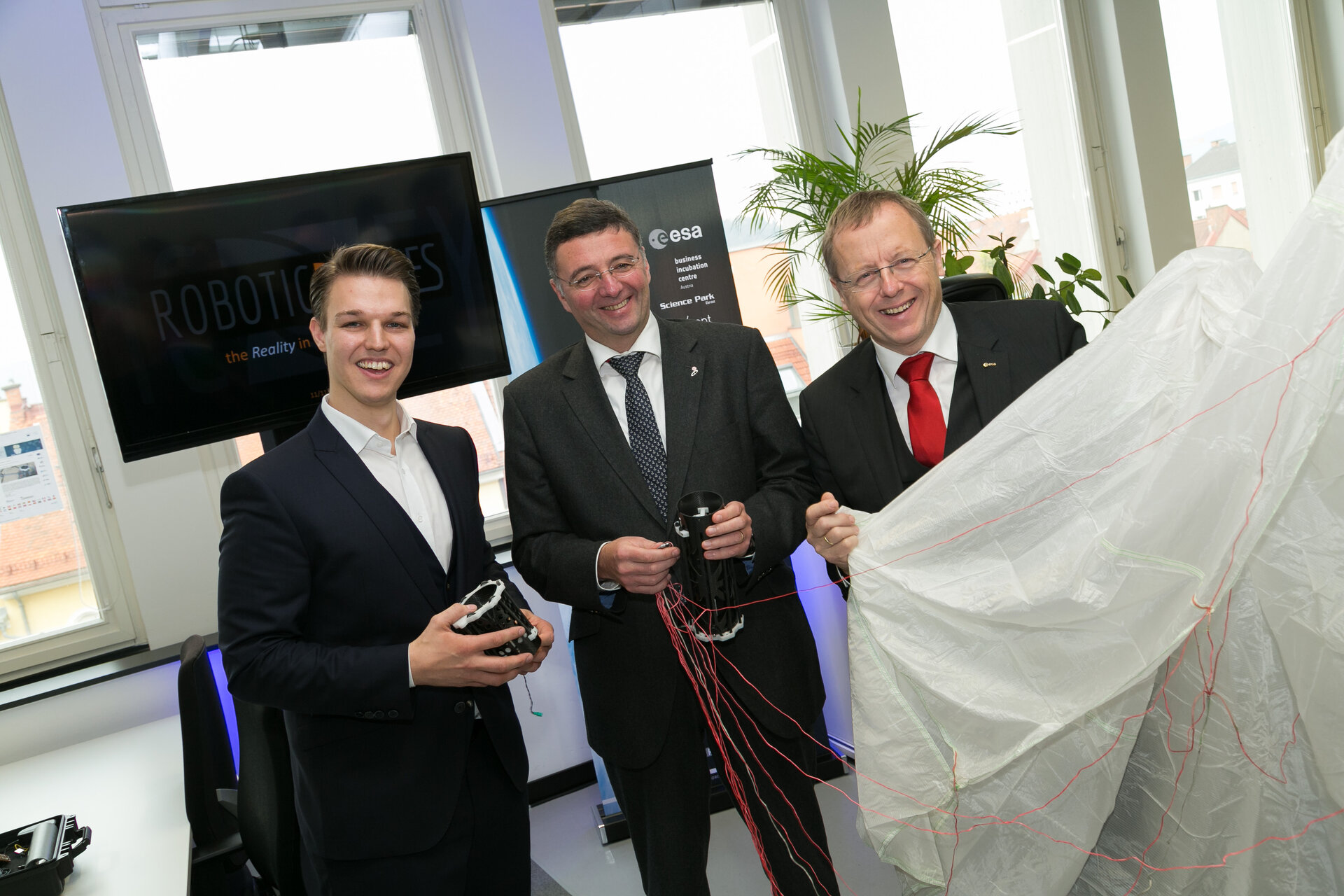 Andreas Ploier presents Drone Rescue System