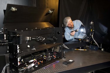 ESTEC optics laboratory angular resolved straylight measurement facility
