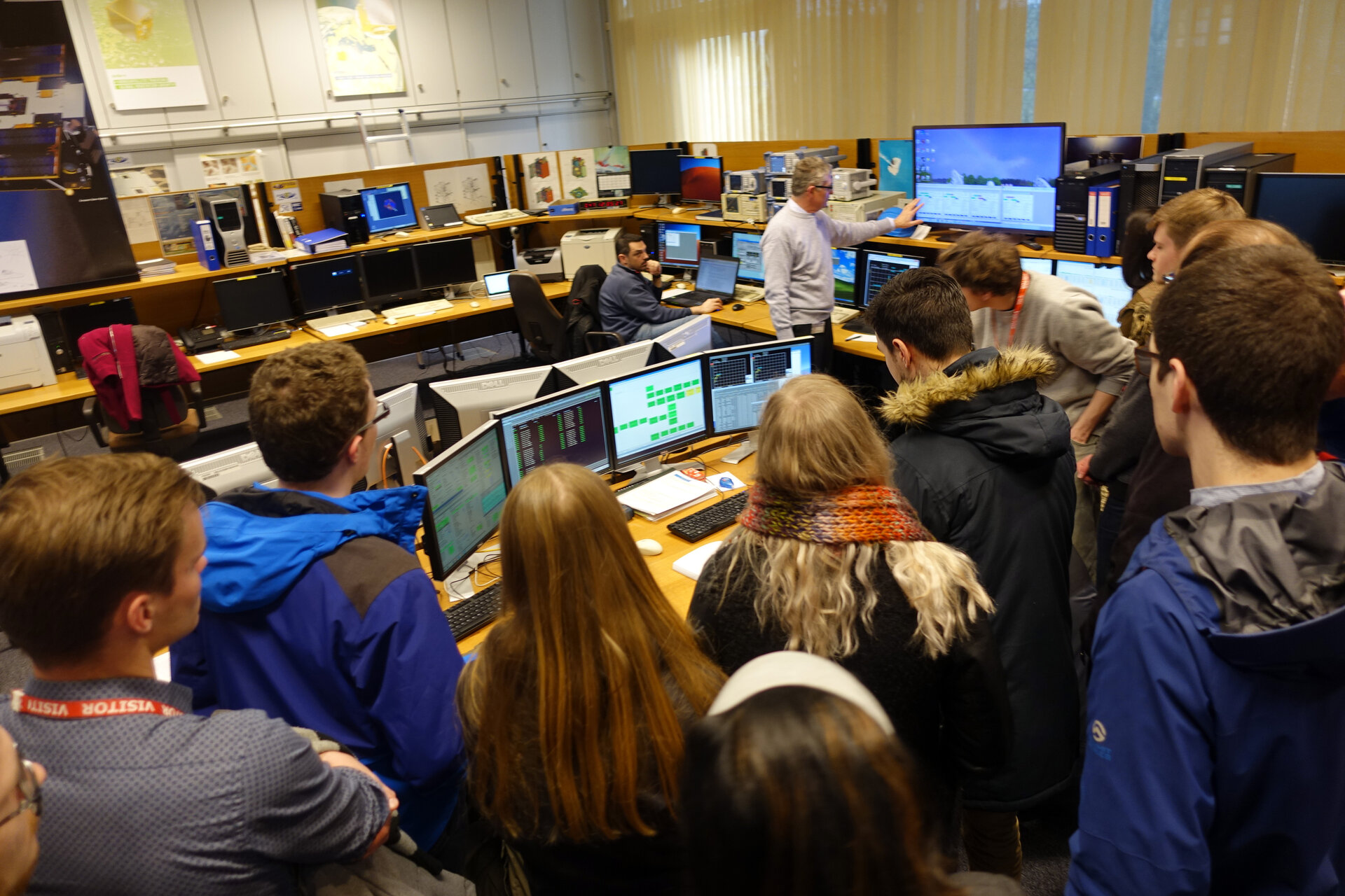 Students during the visit of the PROBA satellites control room