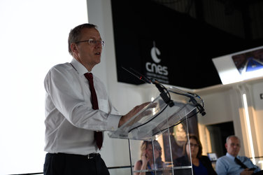 Jan Woerner at CNES Round Table