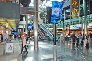 Relax by the pool poster at Schiphol