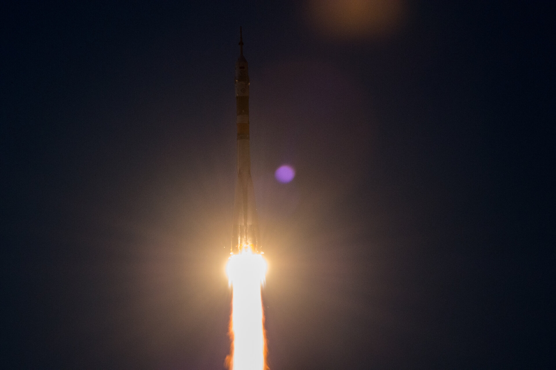 Liftoff of Soyuz MS-05