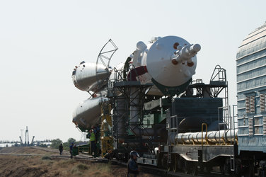 Soyuz MS-05 spacecraft roll out 