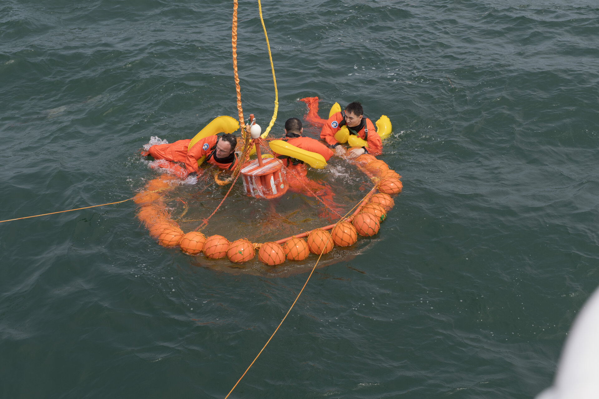 Sea survival training China