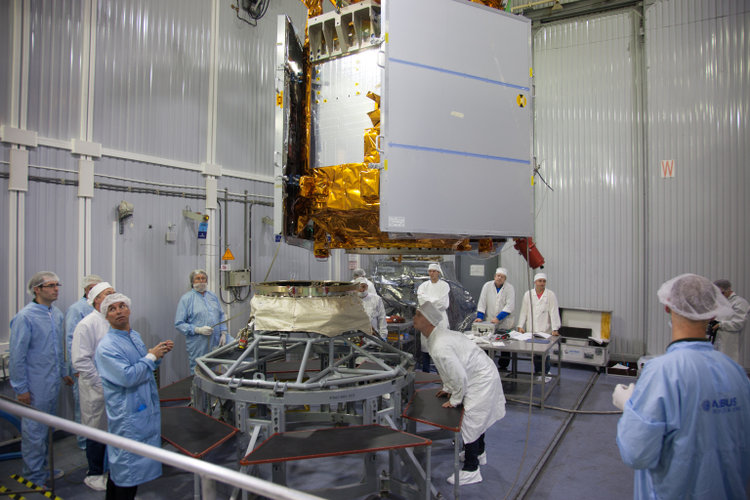 Sentinel-5P joins launch adapter