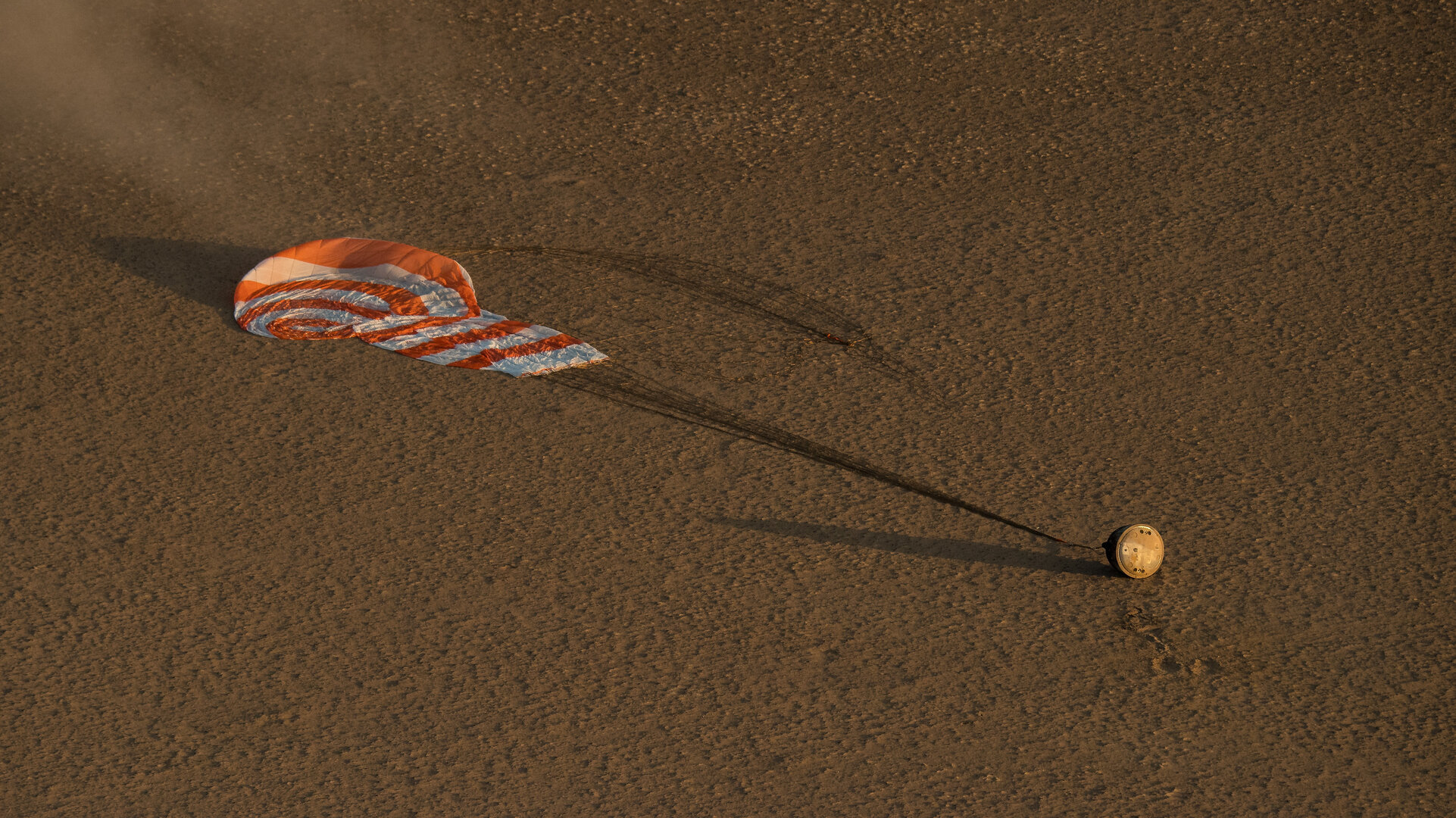 Soyuz MS-04 landing