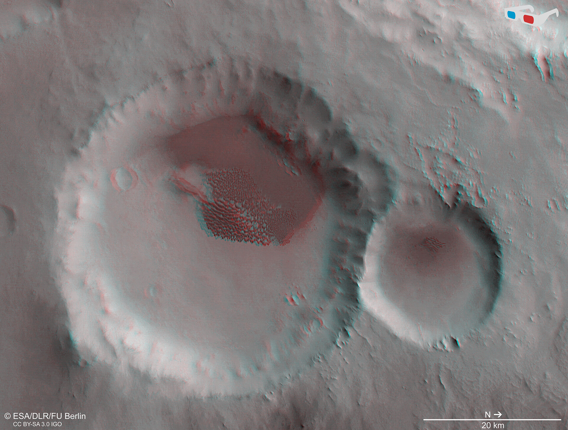 Dune-filled crater in 3D 