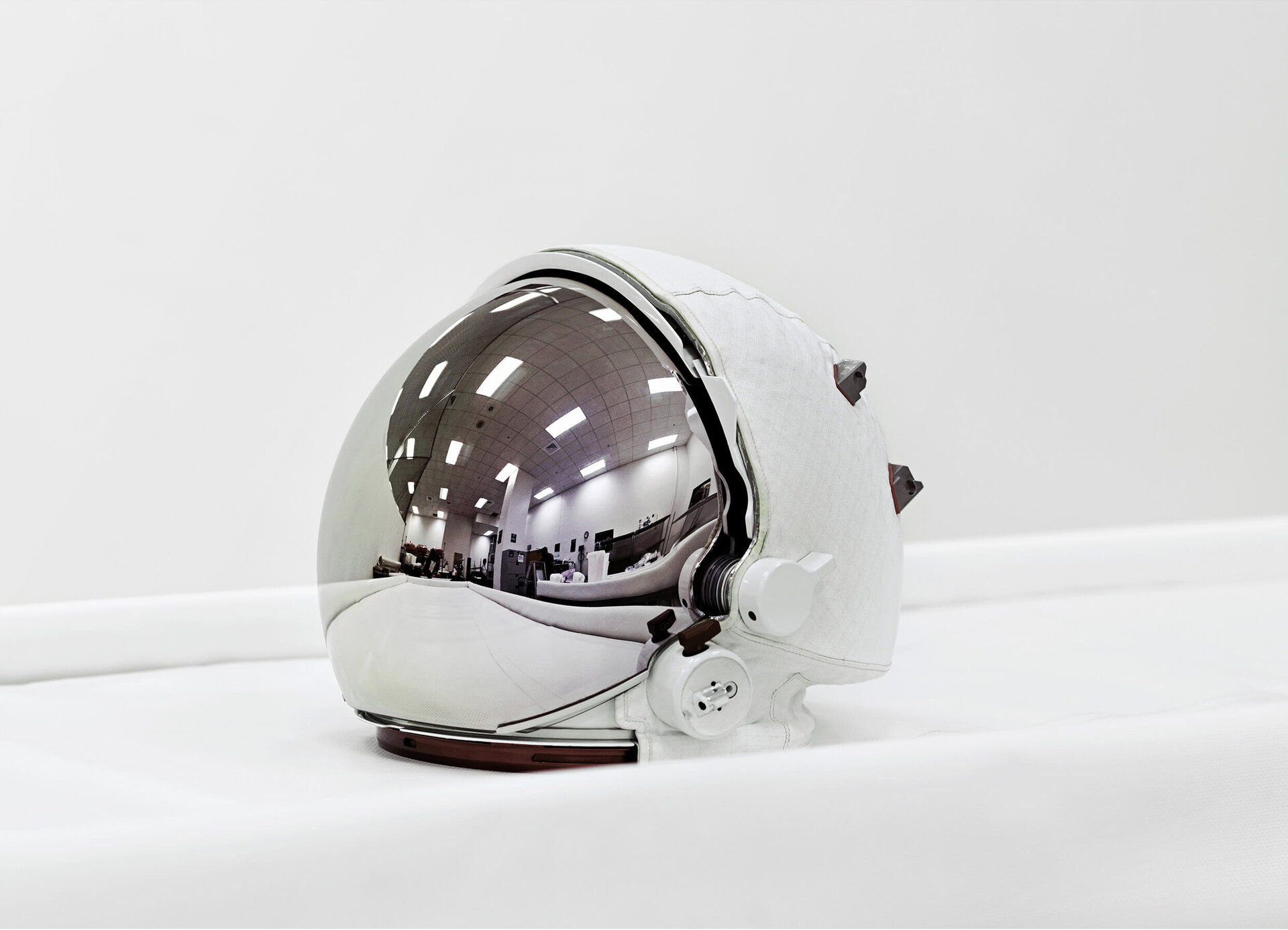 Space helmet, by Vincent Fournier, 2011