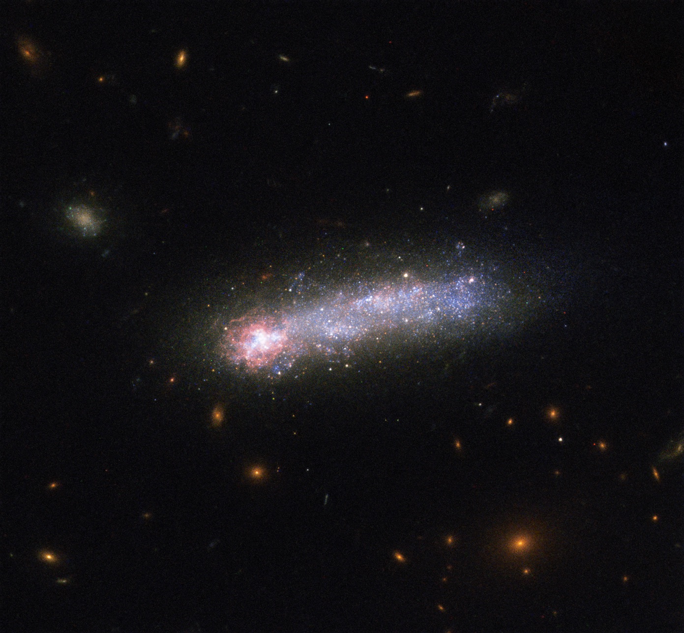 1月24日： 矮小銀河 Kiso 5639 - 天文・宇宙探査ニュース：画像を中心とした「新しい宇宙探査情報」のページです。