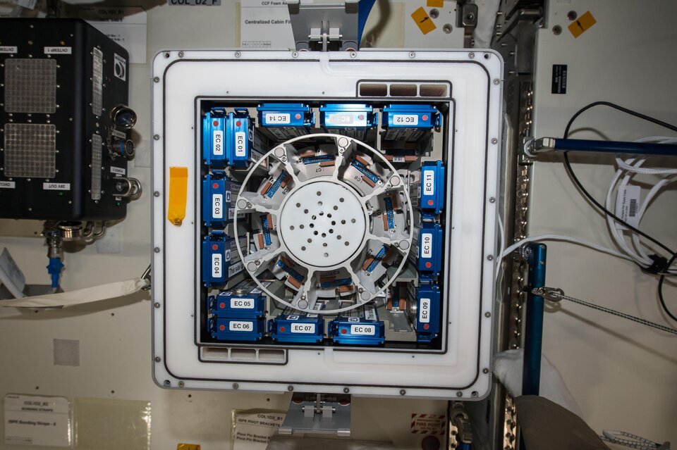 Kubik on Space Station