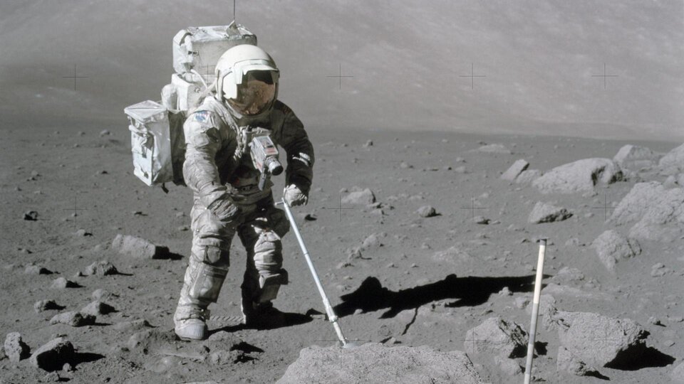 Collecting lunar samples