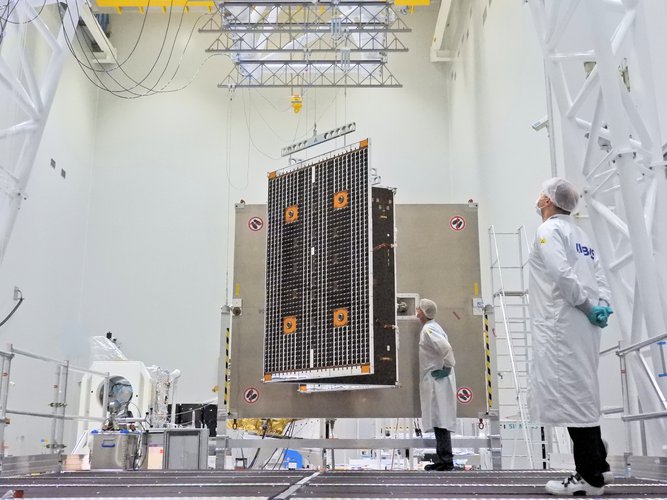 MPO solar array deployment 