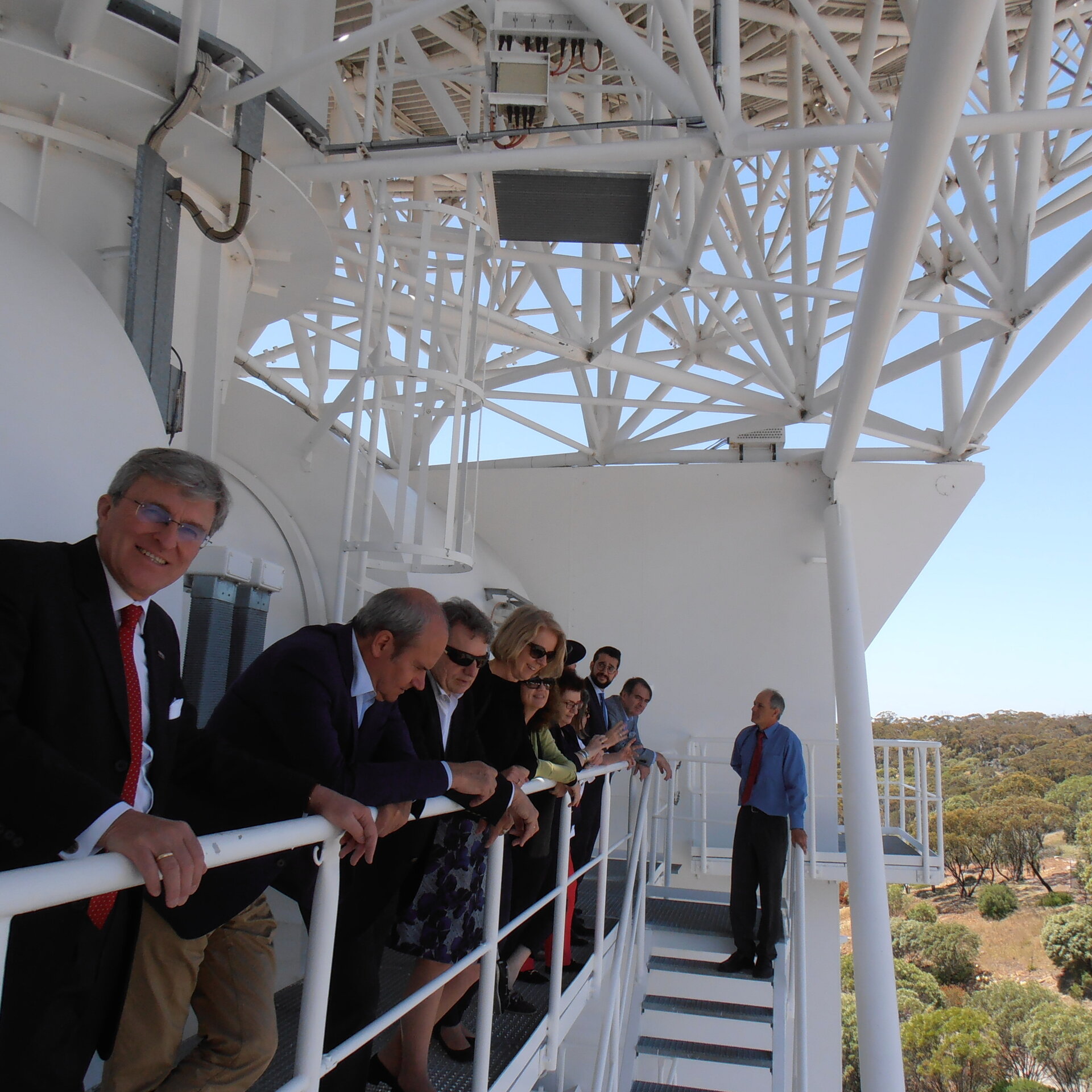 EU Ambassadors delve into deep space at ESA's New Norcia tracking station