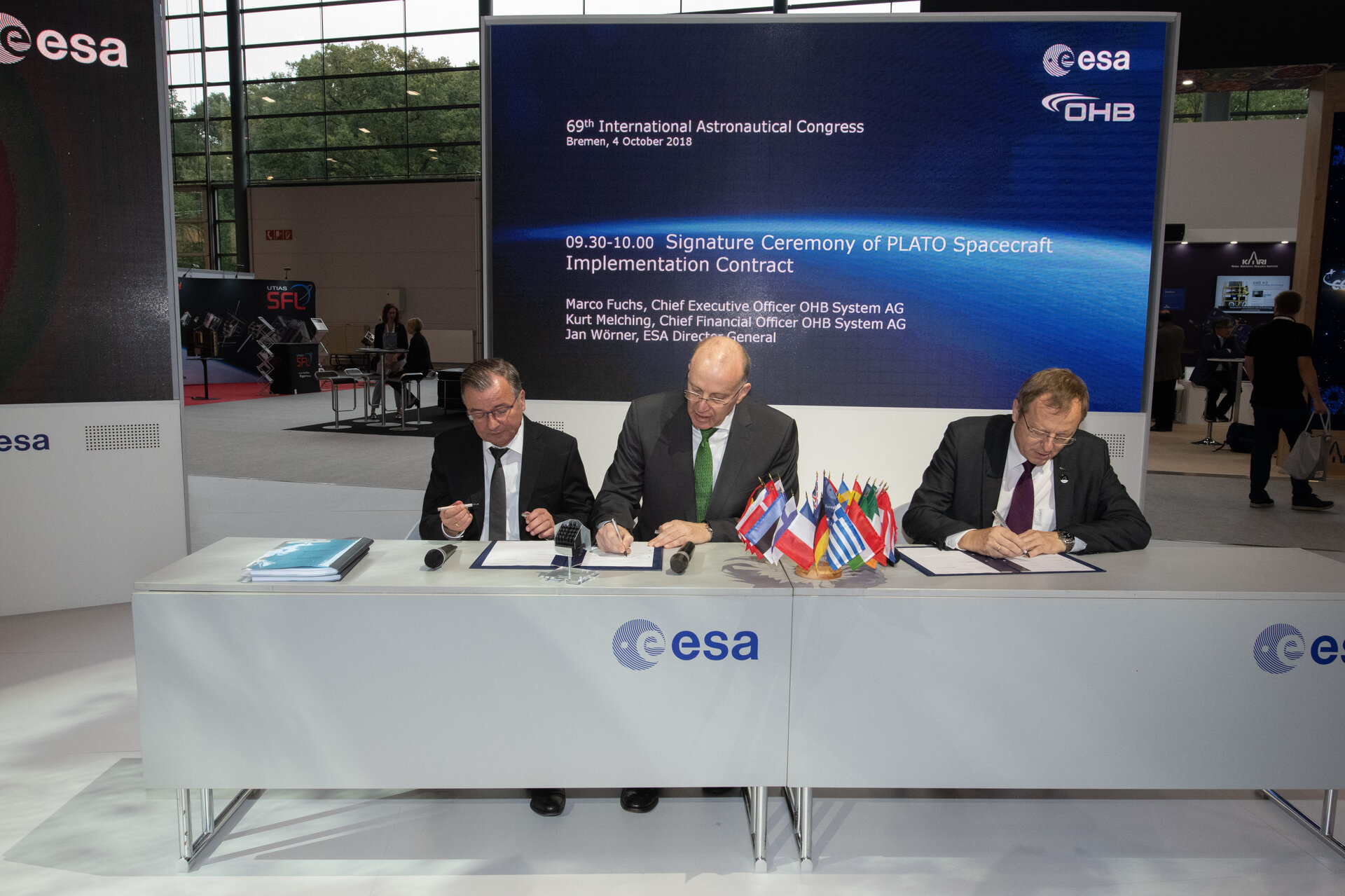 Signature Ceremony of PLATO Spacecraft Implementation Contract