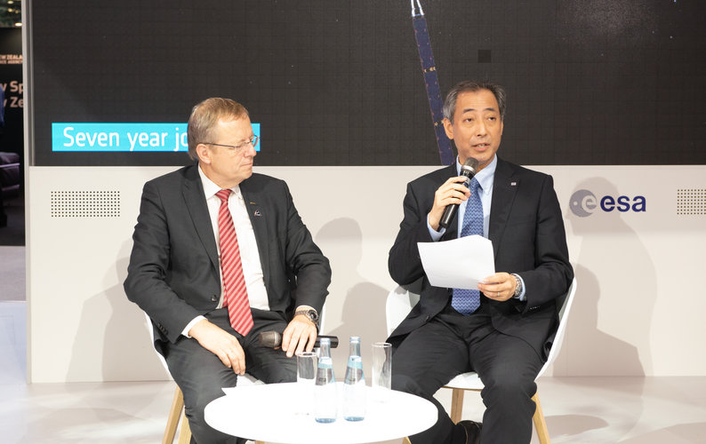 ESA DG Jan Wörner, Hiroshi Yamakawa, President of JAXA