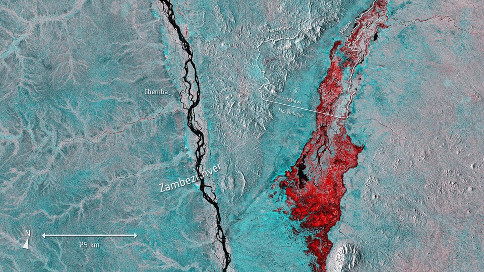 Millions of people in Mozambique, Malawi and Zimbabwe struggled to cope with the aftermath of Cyclone Idai. This image from the Copernicus Sentinel-1 mission shows part of the flooding, depicted in red, to the east of the Zambezi River in Mozambique and Malawi. 