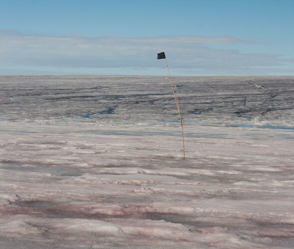 Polluted snow and ice on Greenland