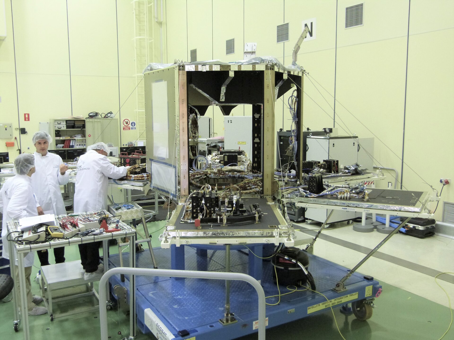 SEOSAT in the cleanroom