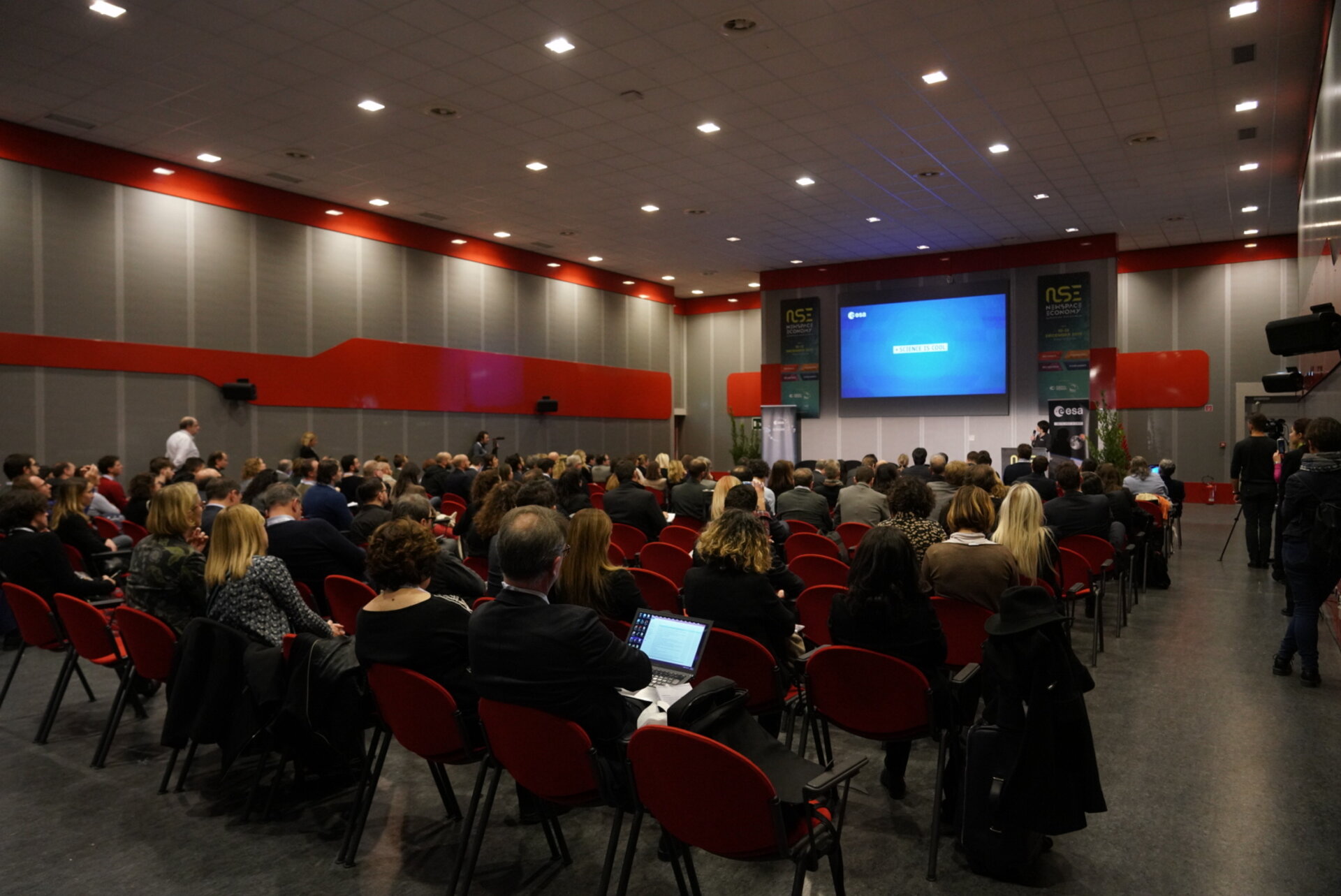 A Global Space Economic Forum was held at the New Space Economy European Expoforum