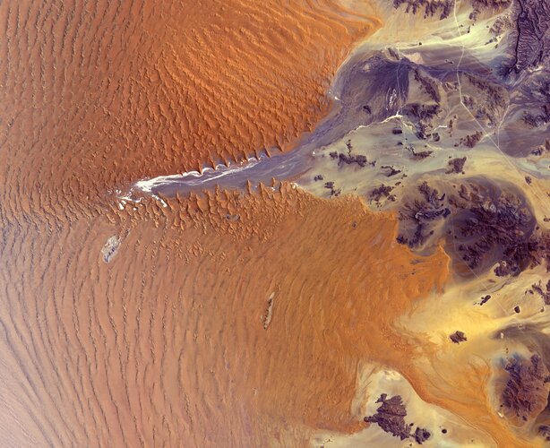 The Copernicus Sentinel-2 mission takes us over part of the Namib Desert in western Namibia.
